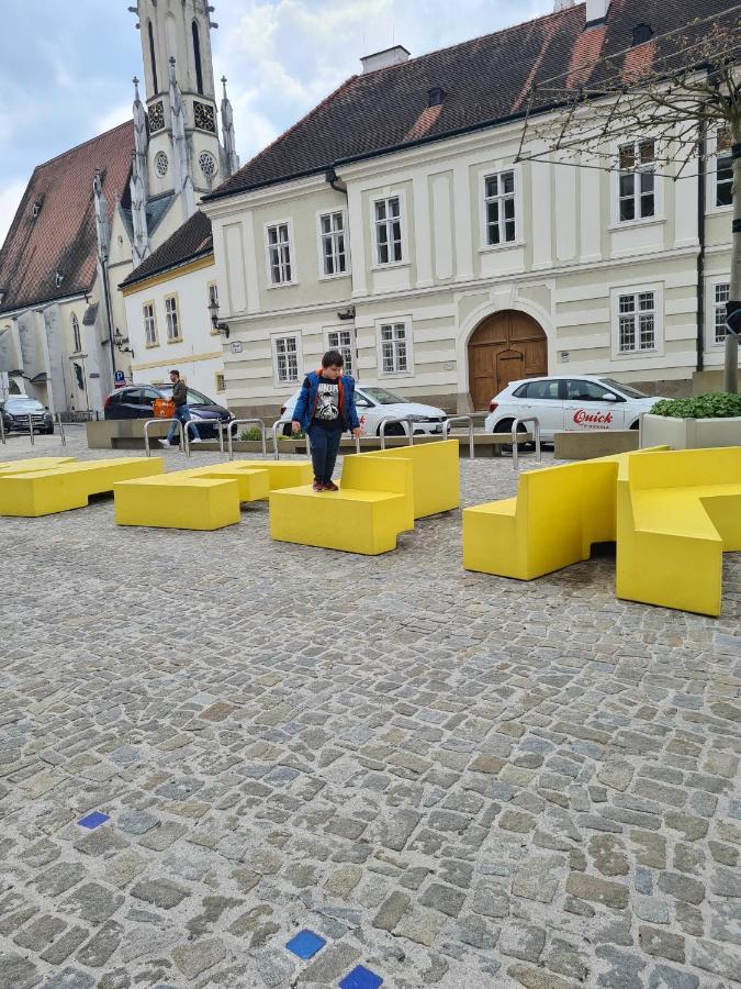 Schon Wohnen Beim Stift Melk Apartment Luaran gambar